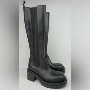 Bottega Veneta Tall Lug High Top Chelsea Boots Black Leather Chunky Size 41